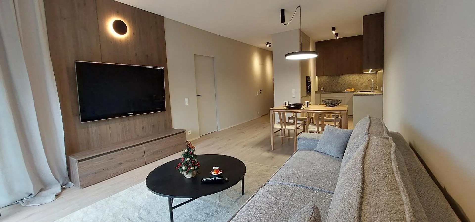 Luxurious Vanilla Apartment, Self Check-In 24H, Parking, Air-Conditioning Poznan 0*,