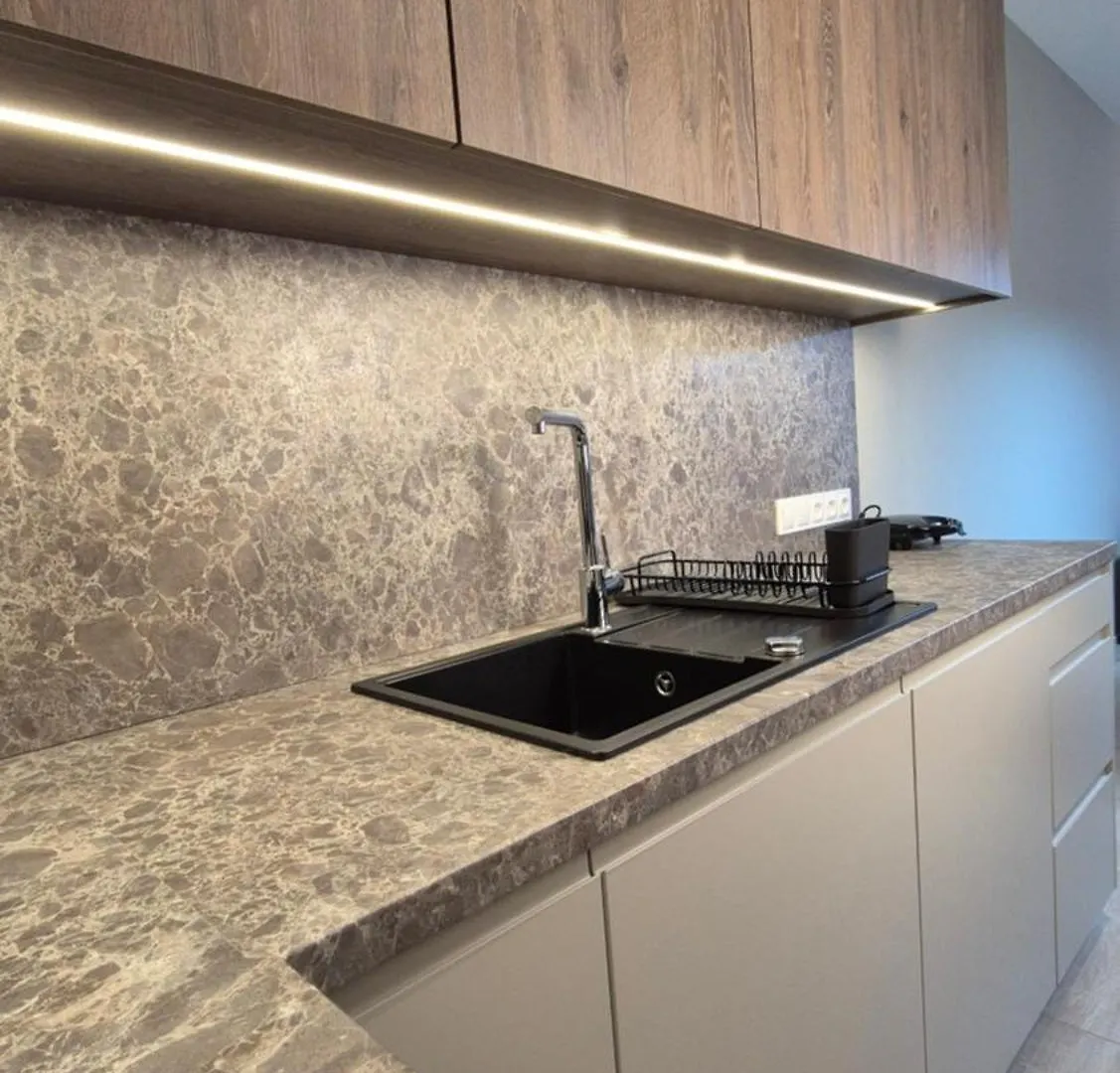 Luxurious Vanilla Apartment, Self Check-In 24H, Parking, Air-Conditioning Poznan